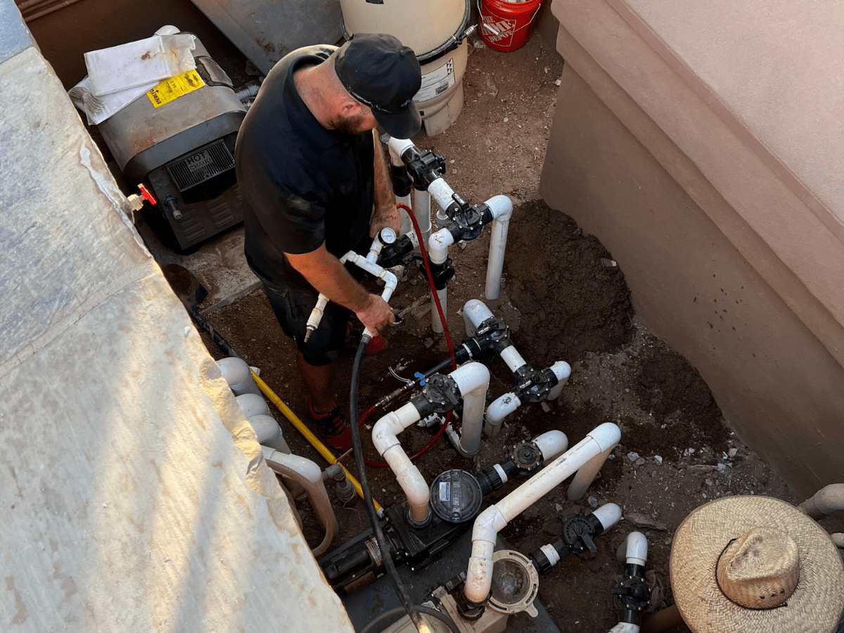 pool pump leaking