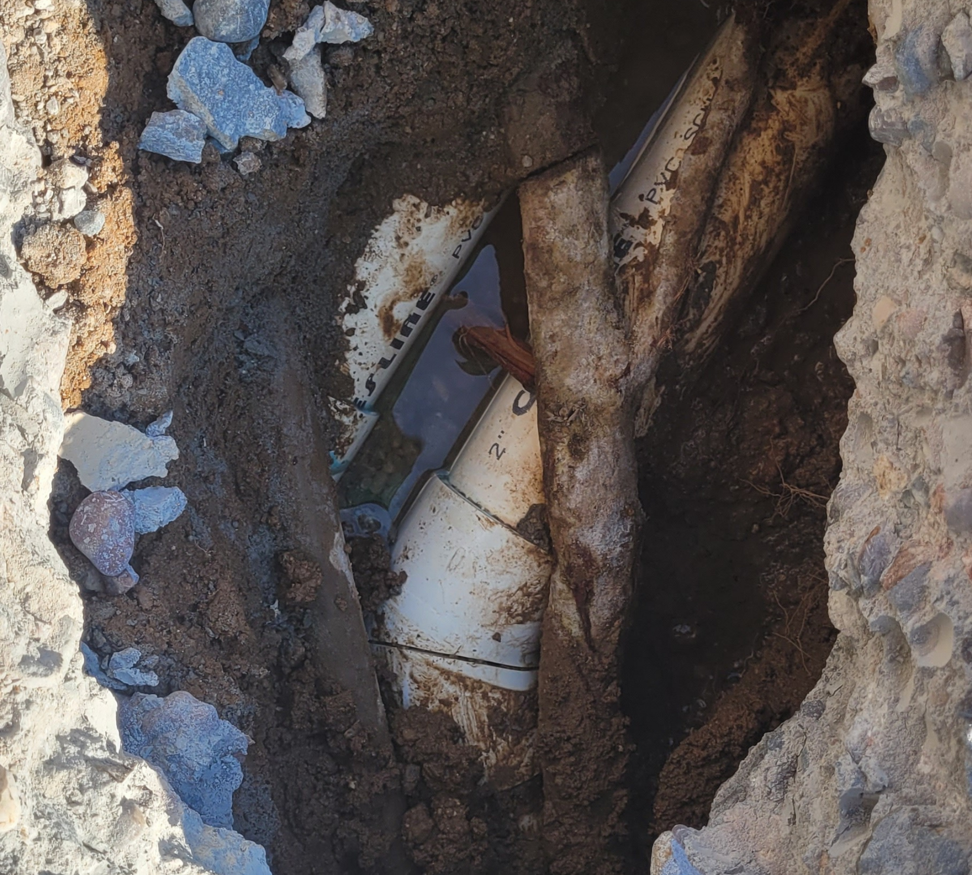 How To Find Pool Leaks In Underground Plumbing