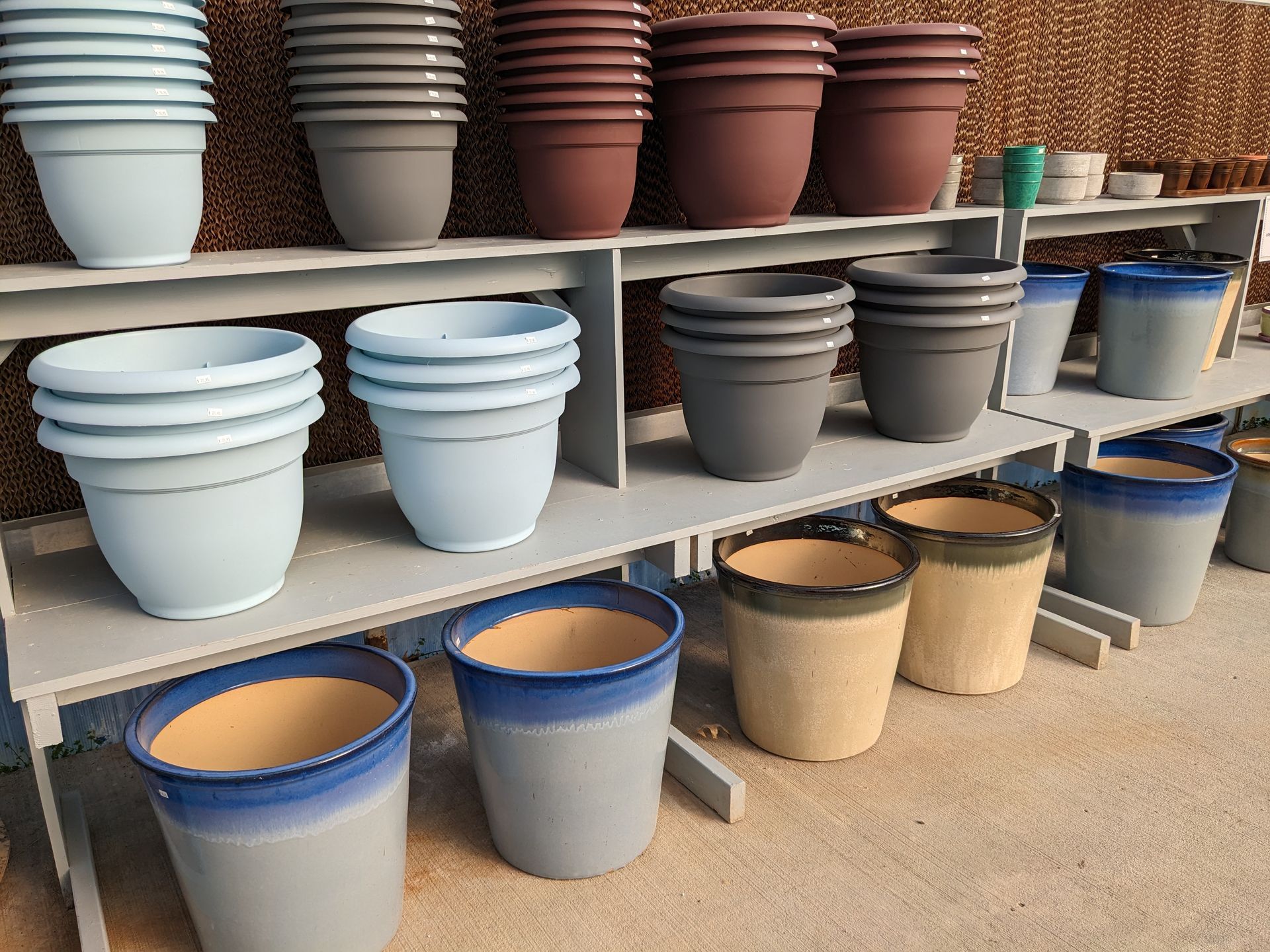 Flower pots