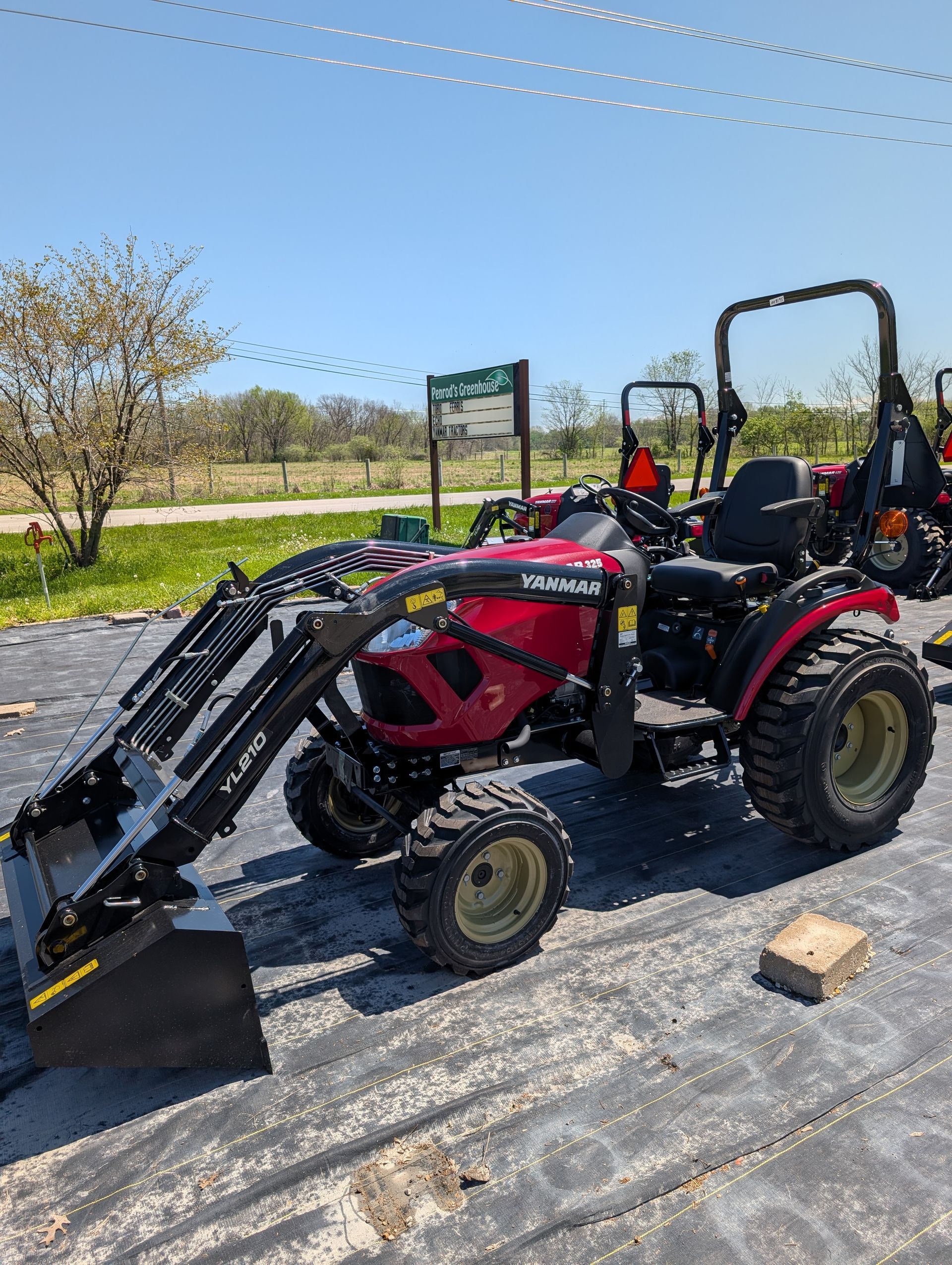 YANMAR SA325
