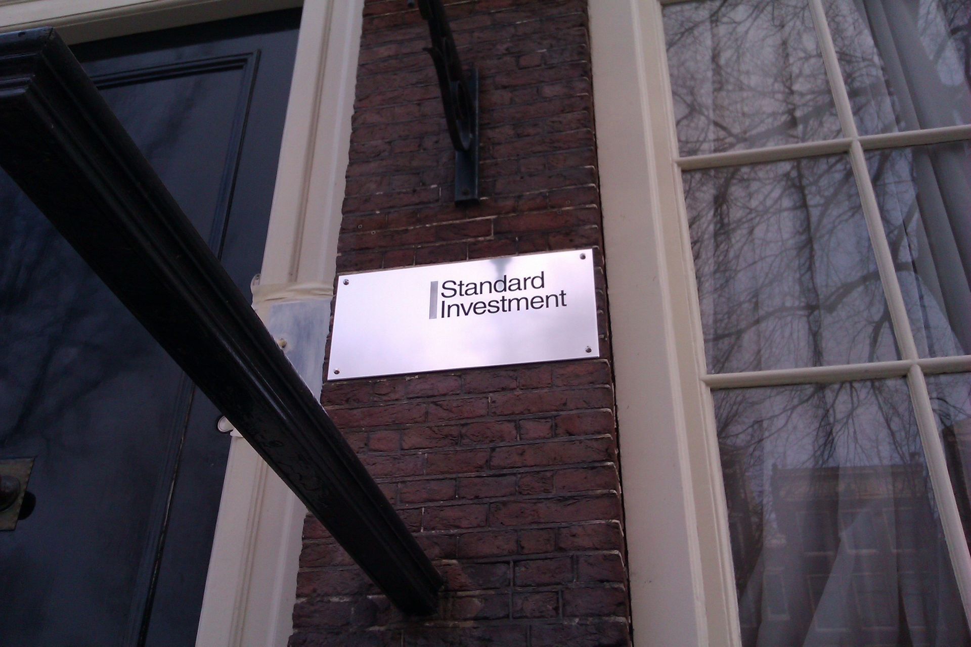 Gegraveerde aluminium naamborden Naambordenservice Amsterdam