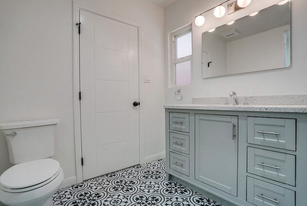 5326 Whitsett Ave vanity bathroom and door