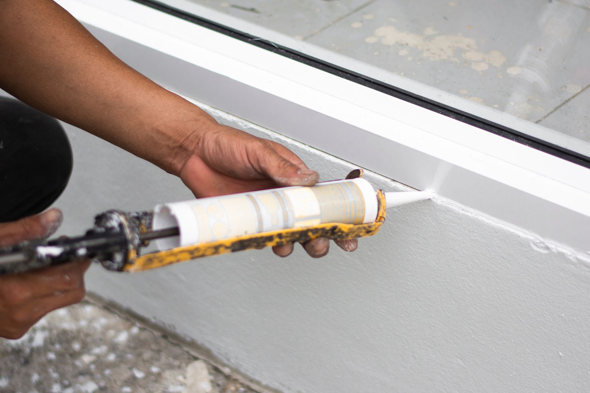 Caulking Tips Should You Caulk Before or After You Paint?
