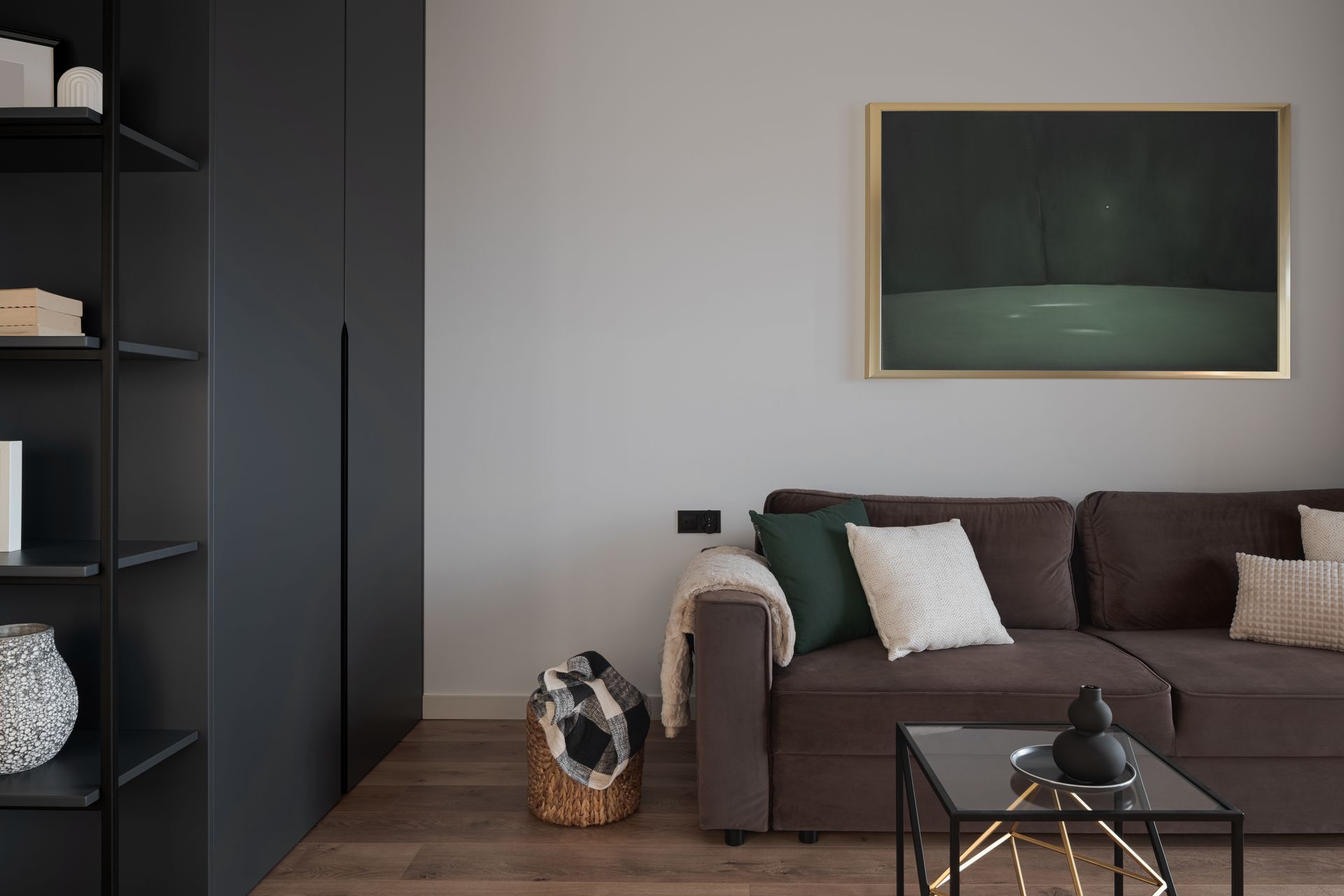 painting the interior of a condo