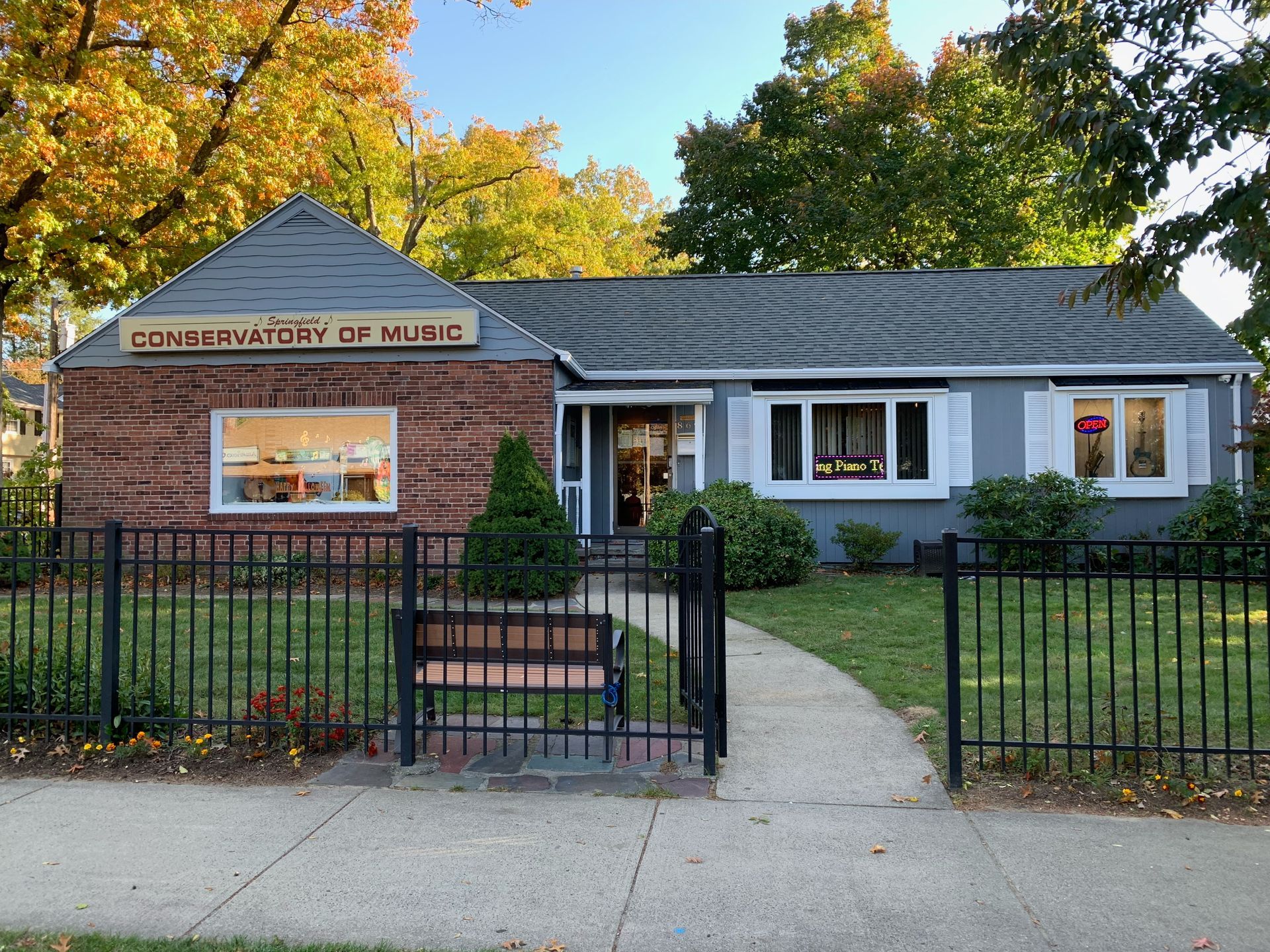 Commercial Painters in Chicopee