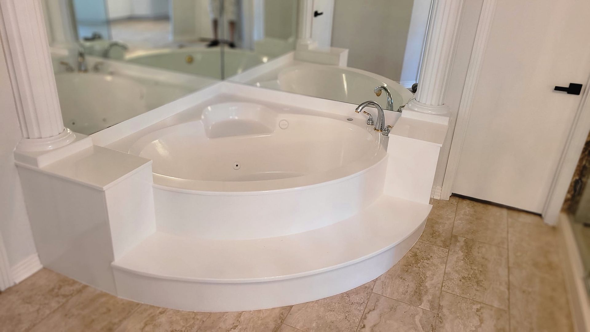 Bathtub Refinishing Austin, TX 5128324700