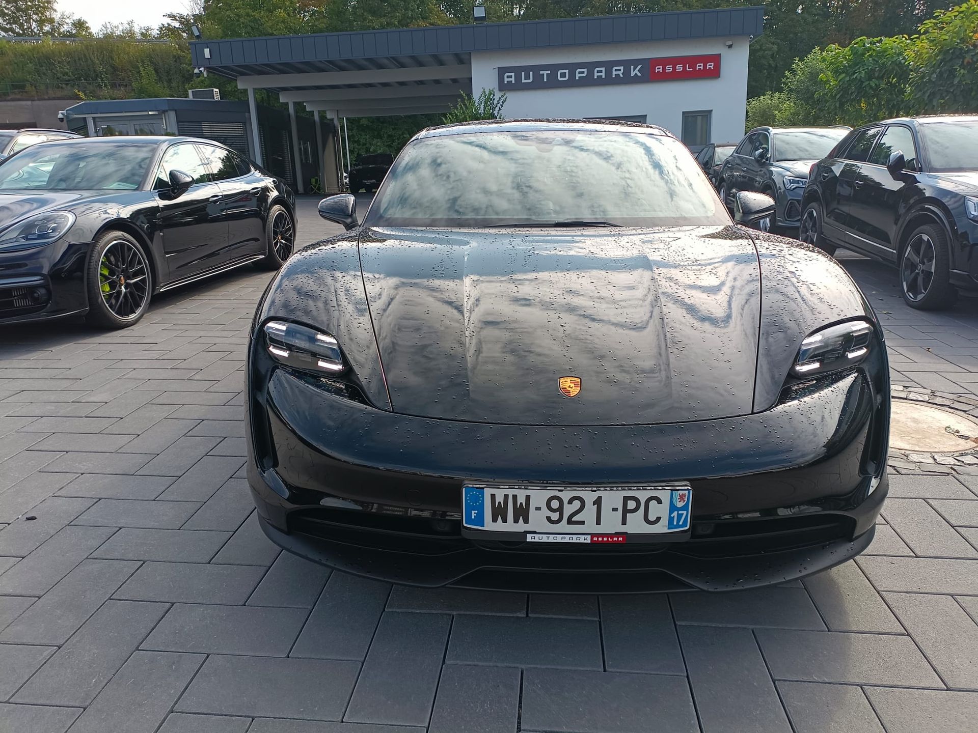 Convoyage automobile de Leipzig à Paris