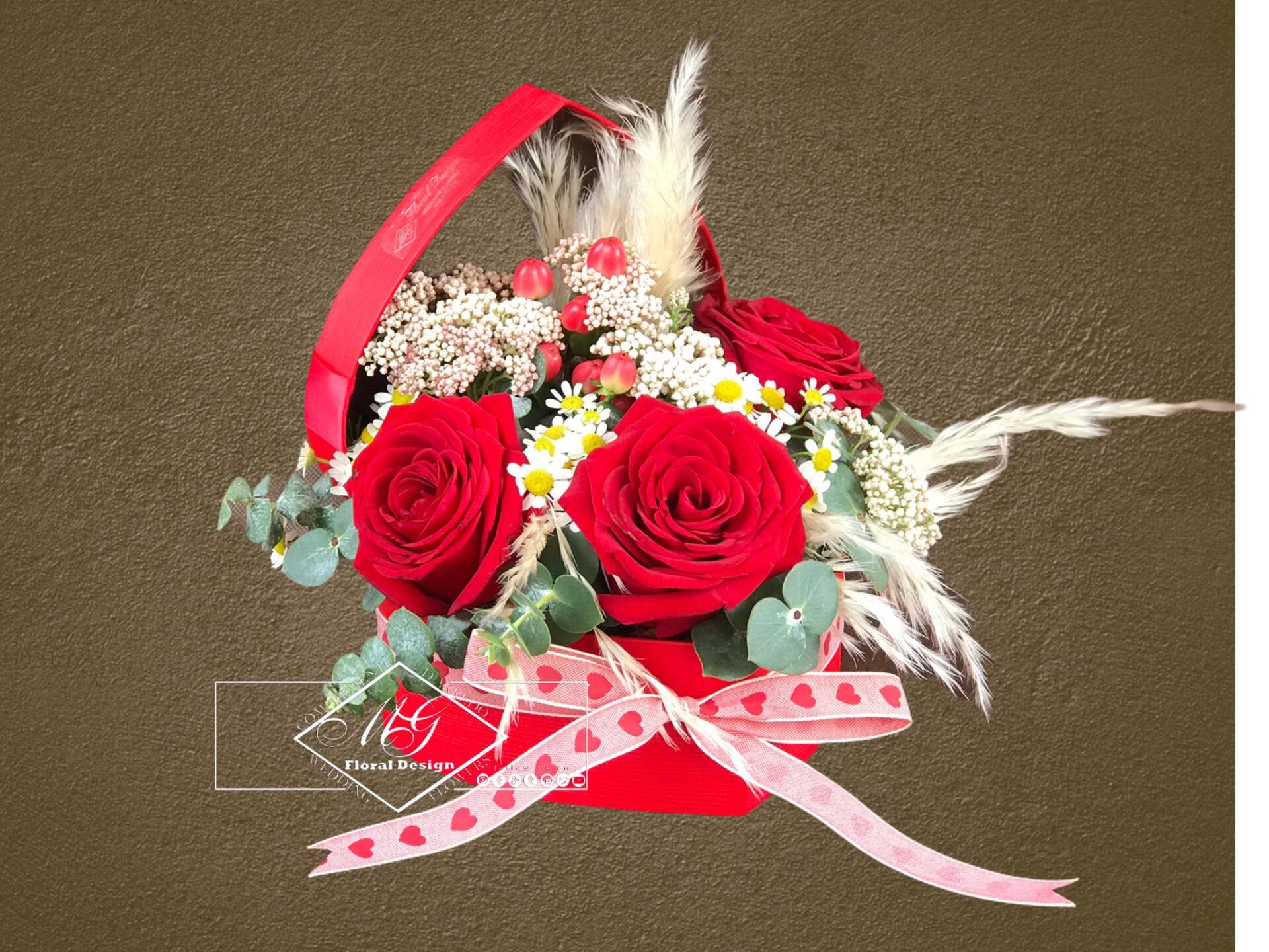 Box con rose rosse