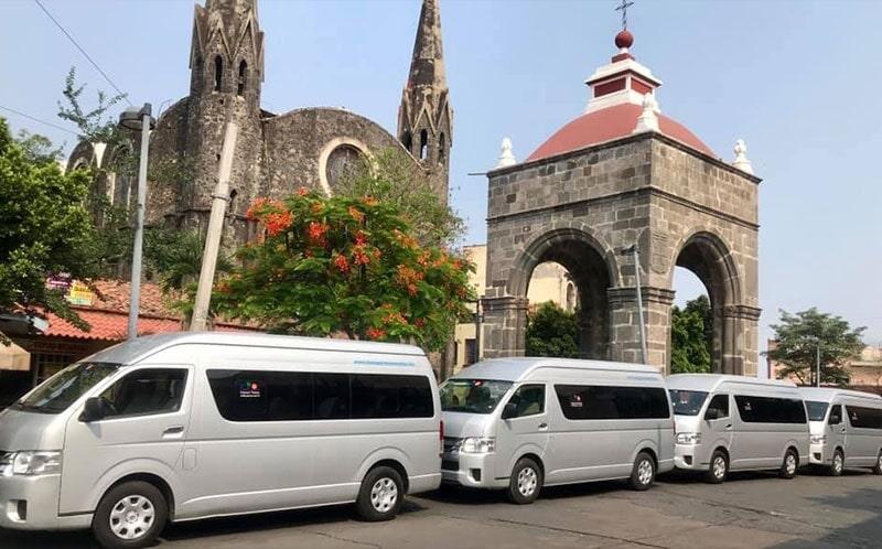 CAMIONETAS TURÍSTICAS DE MORELOS SA DE CV - TRASLADOS AL AEROPUERTO