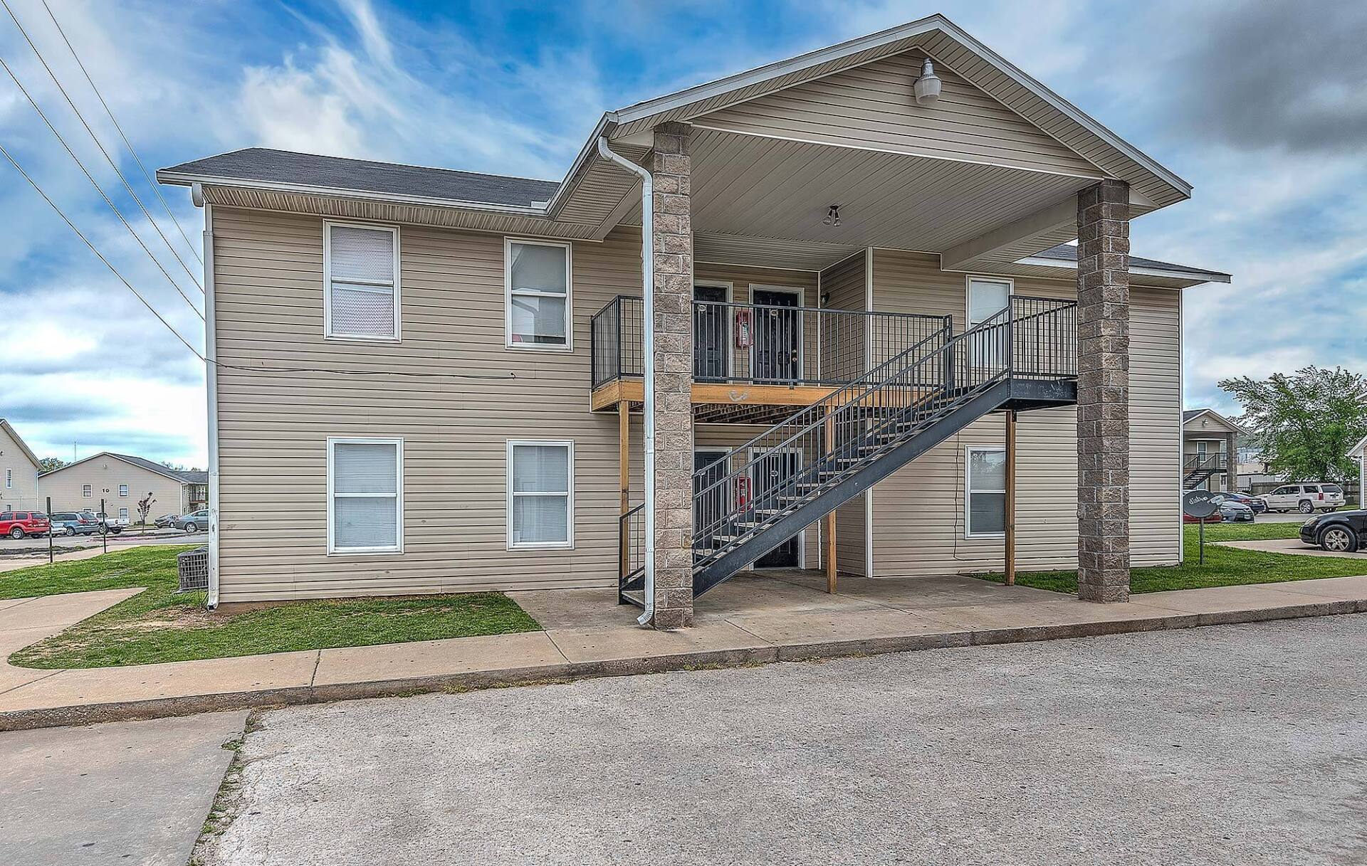 Home Wobbe Lane Apartments Springdale, AR