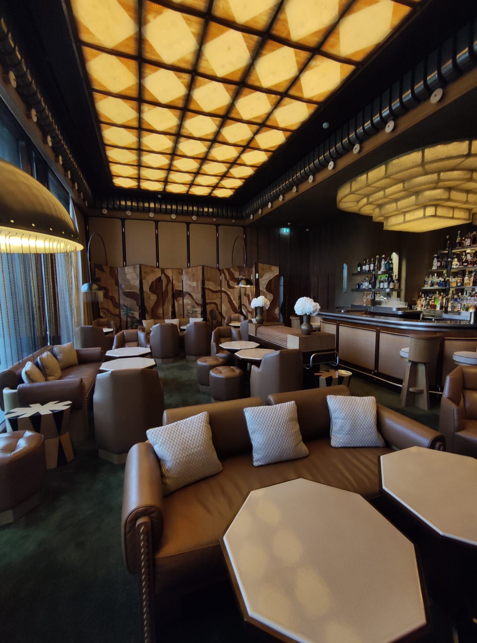 PALM BEACH HOTEL