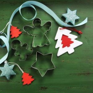cookie cutters as package tie ons