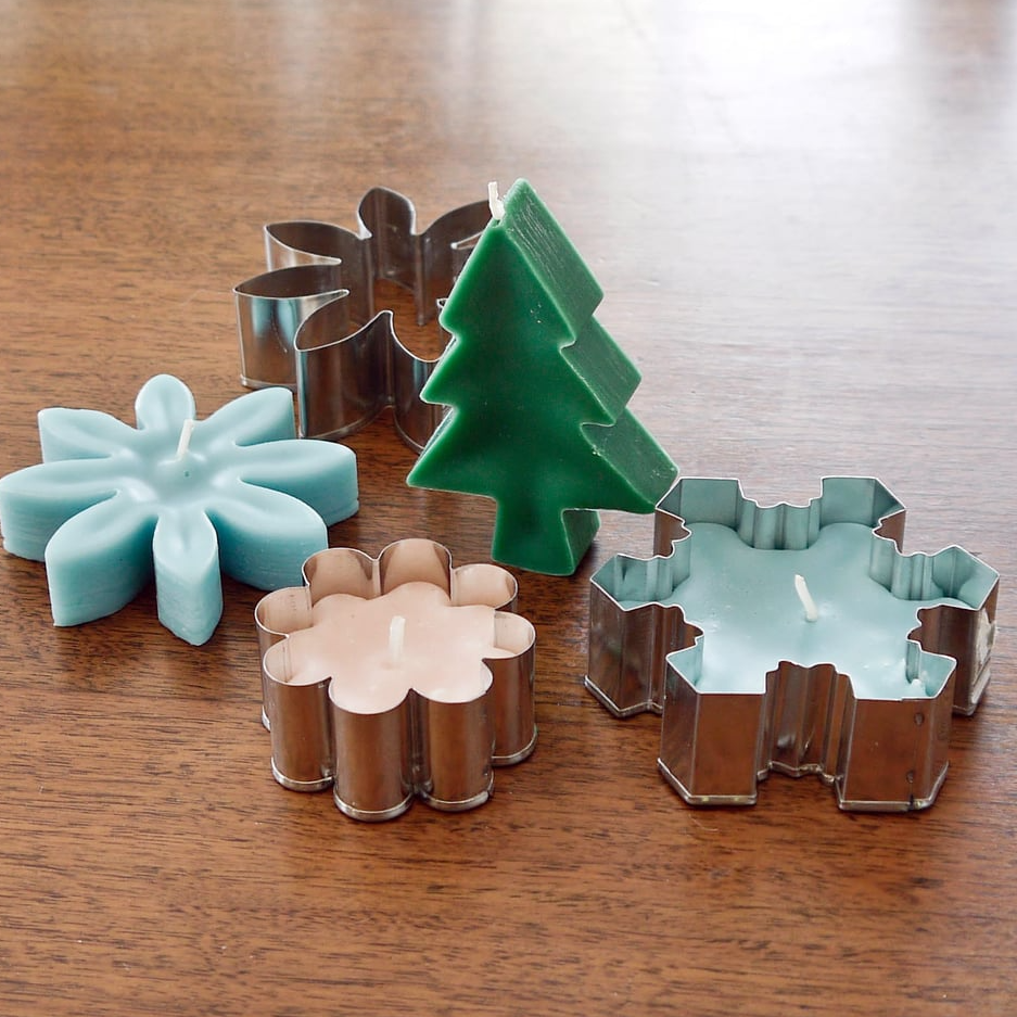 using cookie cutters to make soap