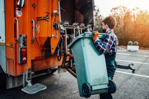 Garbage collector at work