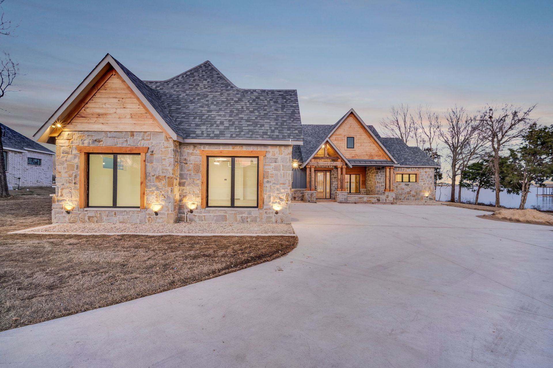luxury home exterior driveway North Texas