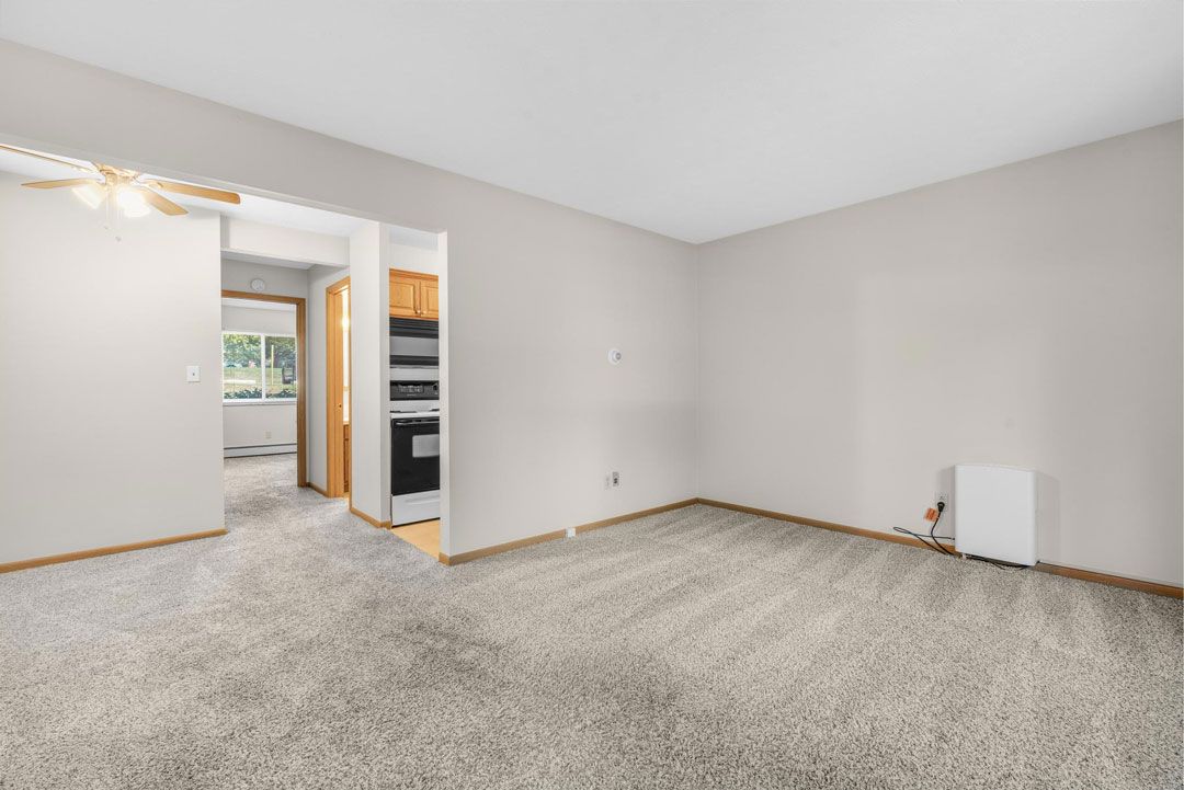Graham Commons photo gallery