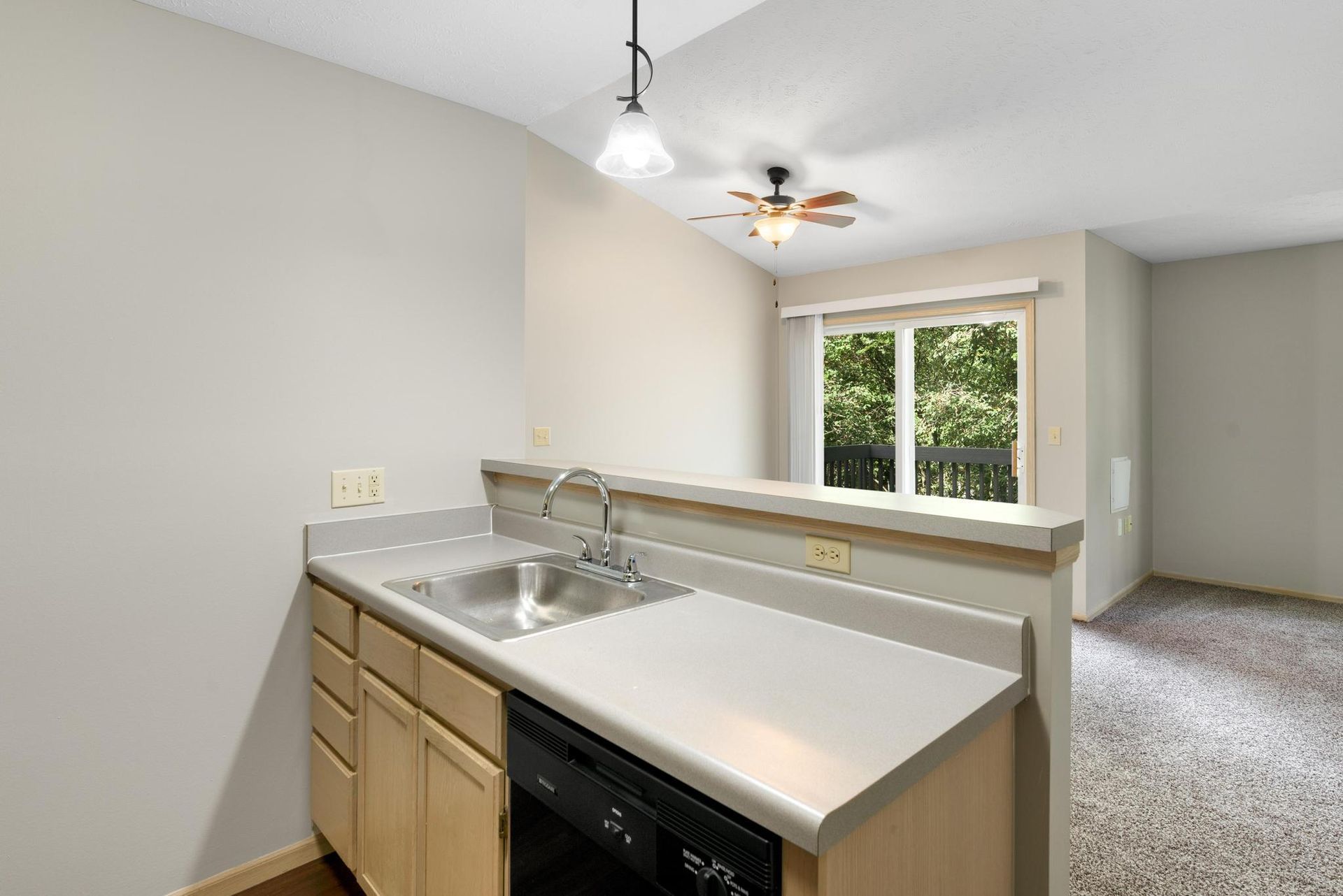 Columbia Woods Apartments photo gallery