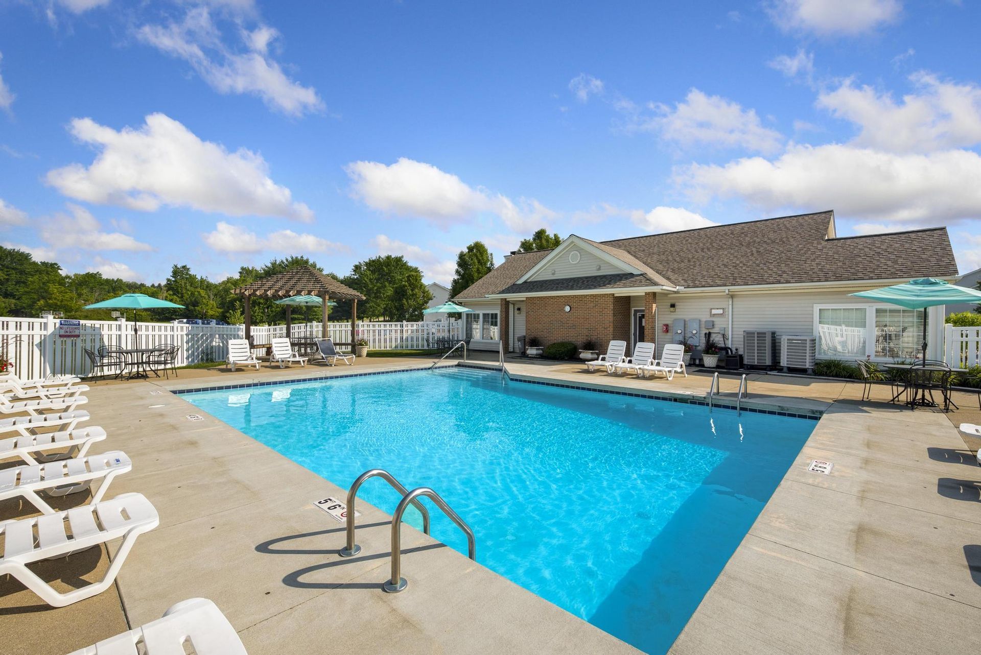 Columbia Woods Apartments photo gallery