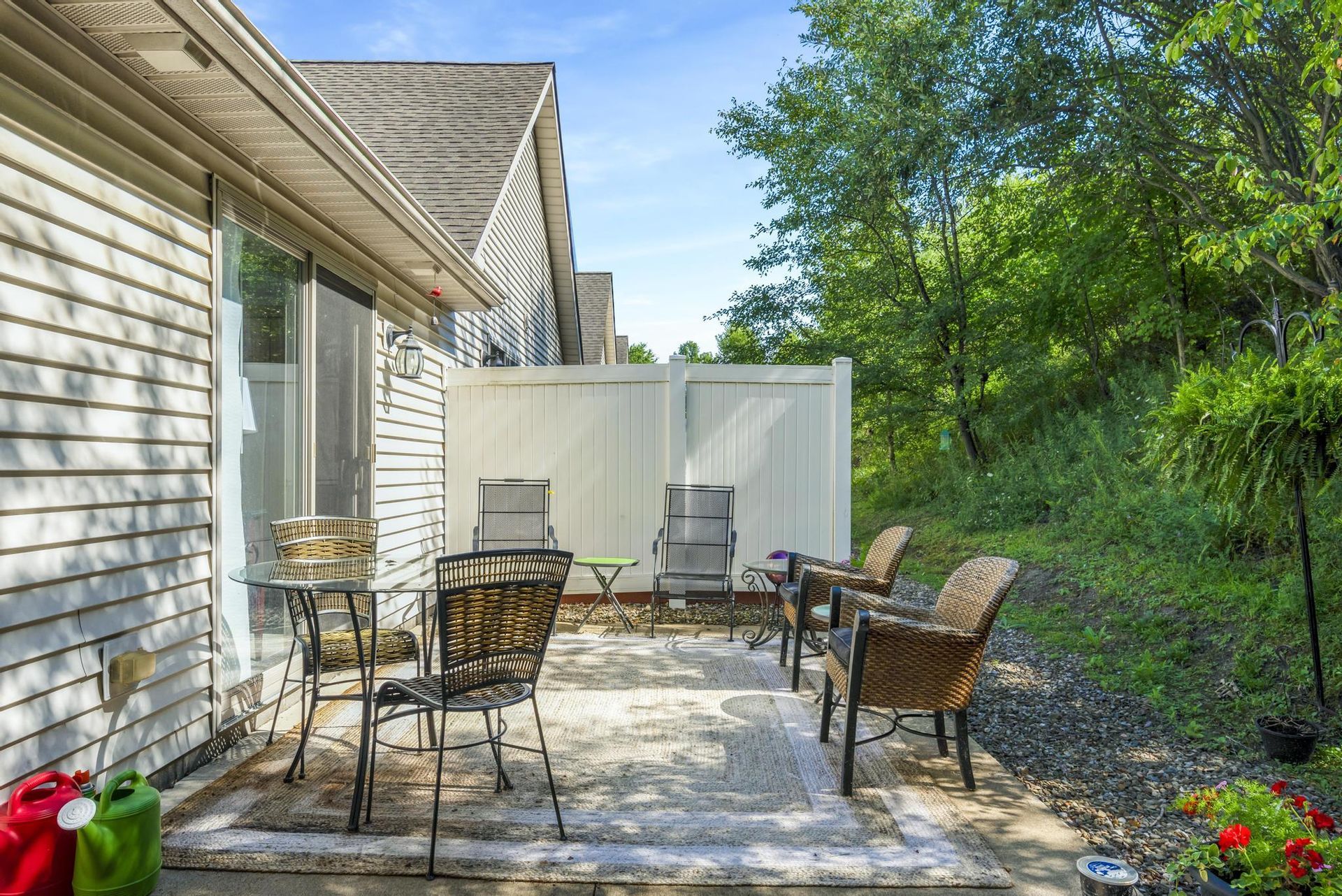 Long Drive Suites in Norton, Ohio photo gallery