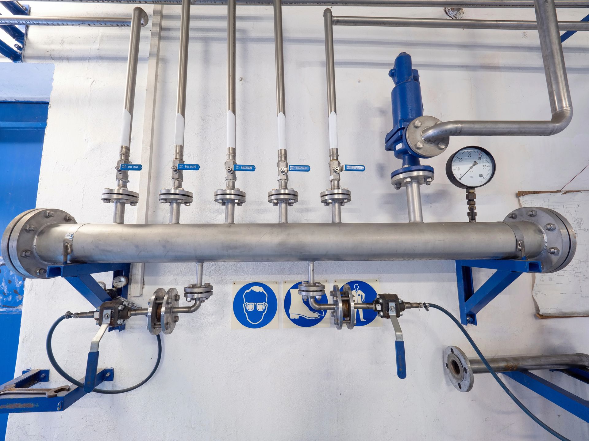 IMPIANTI PER LA DISTRIBUZIONE DEL GAS METANO
