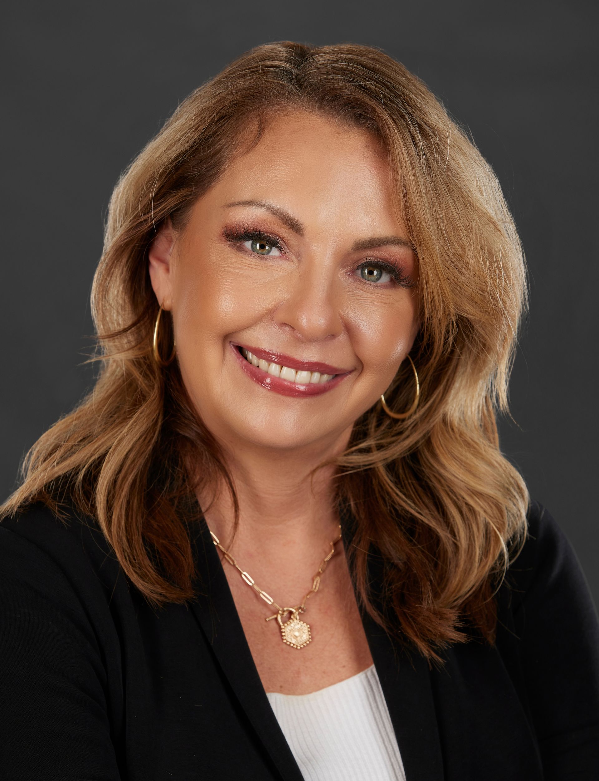 Photograph of Kim Earthman