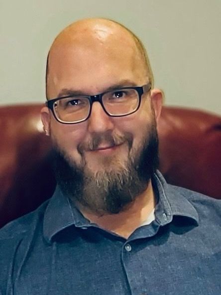 Aurora, OH 44122 Mental health therapist