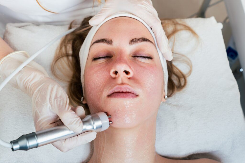 icl-skincare-therapy-face-threatment