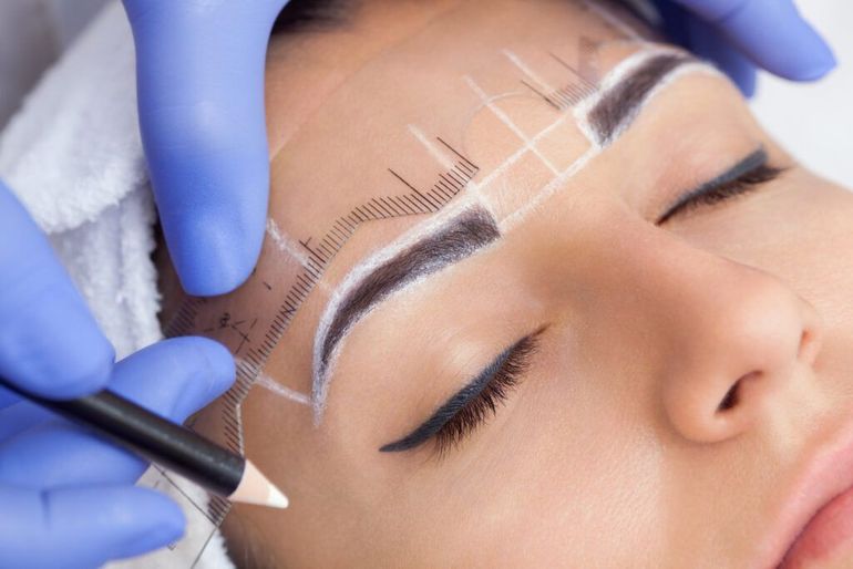 woman-getting-skin-tightening-teartment