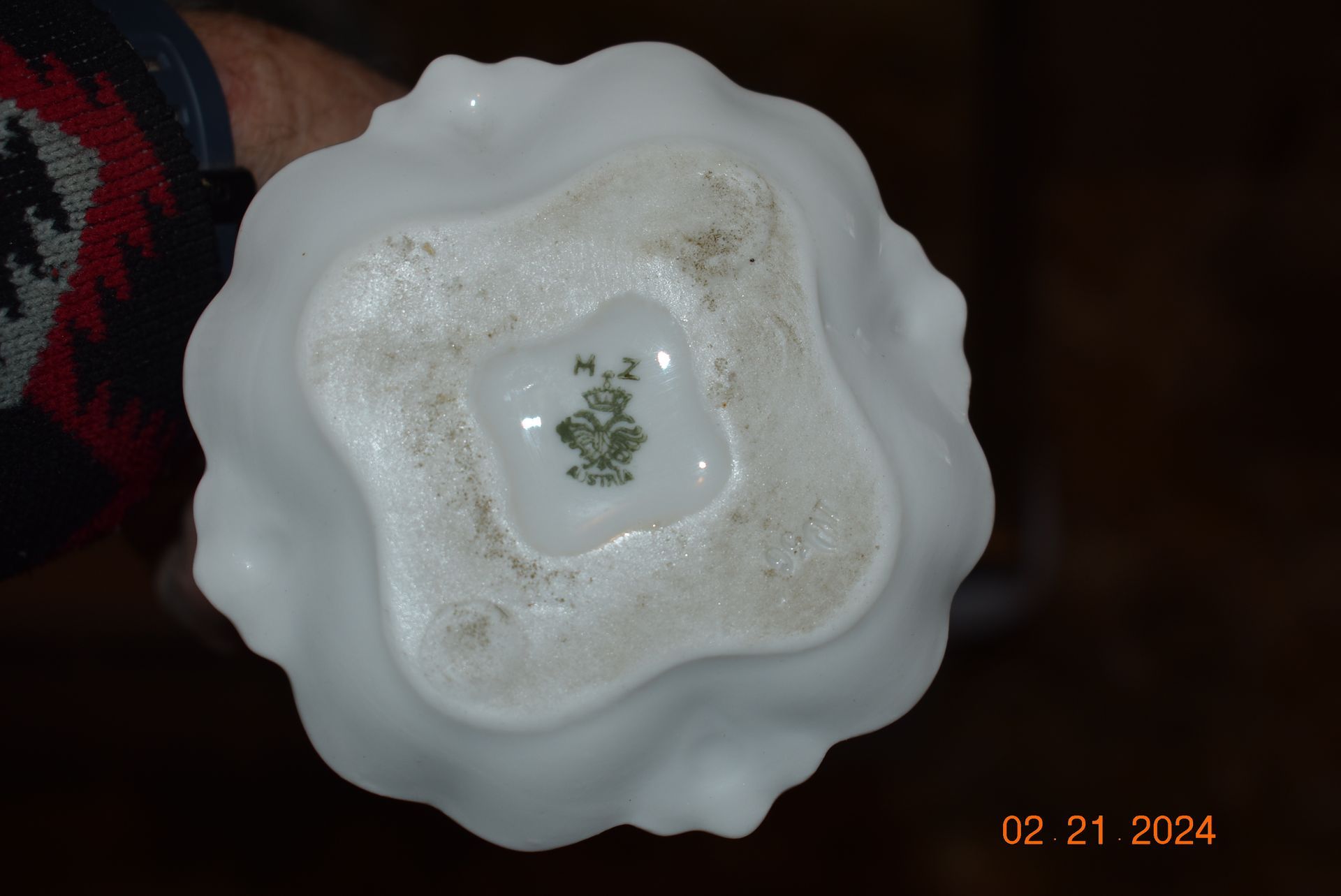 Antique plate