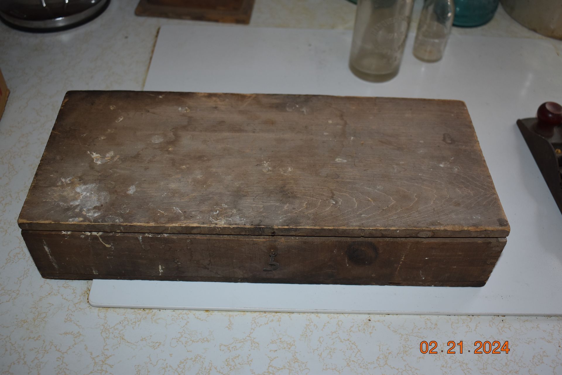 Wood cutting device