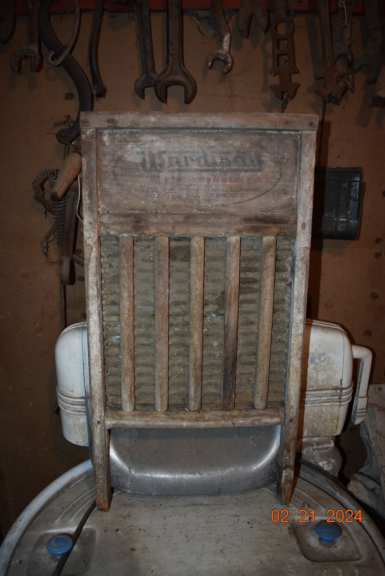Antique Wardipay laundry wash board