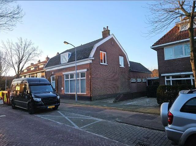 Woning voor renovatie en verbouwing