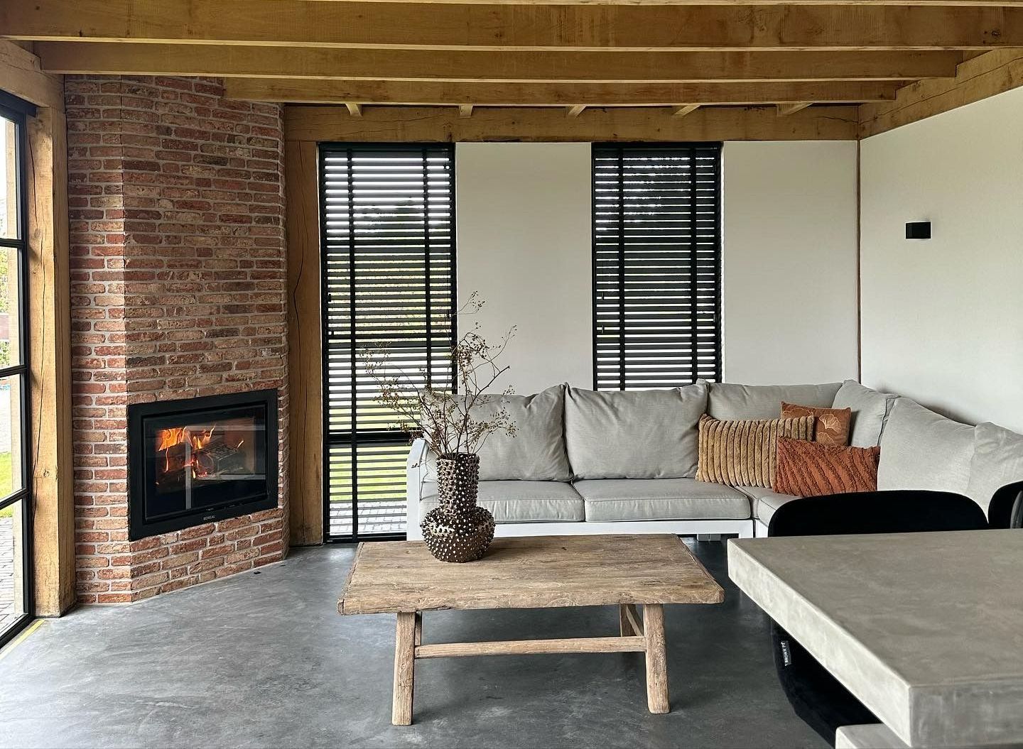Gerenoveerde modern living