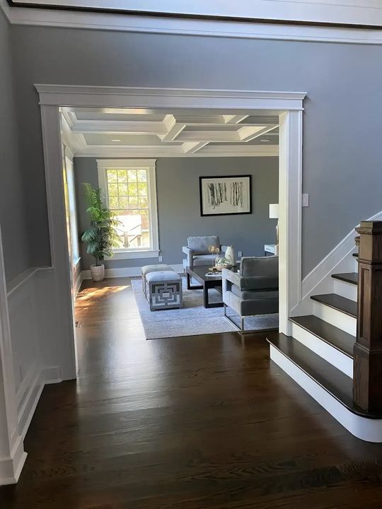 Living Room Column