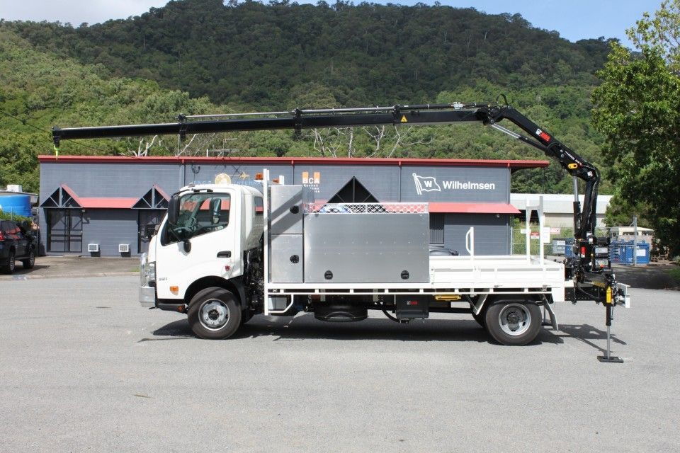 crane truck - image
