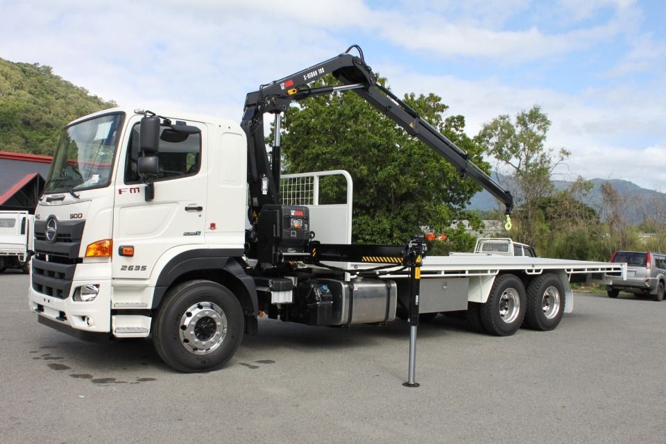 crane truck - image
