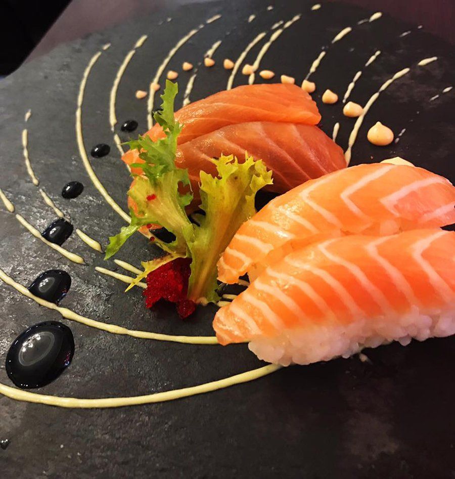 Nigiri su piatto