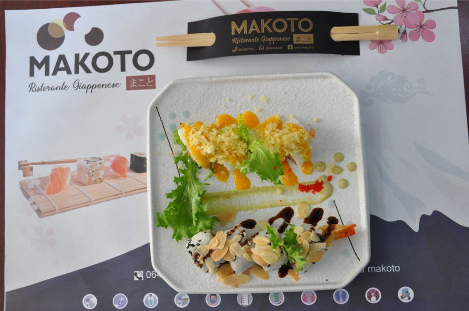 piatto con sushi