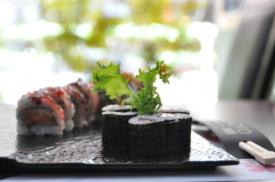 varietà di sushi