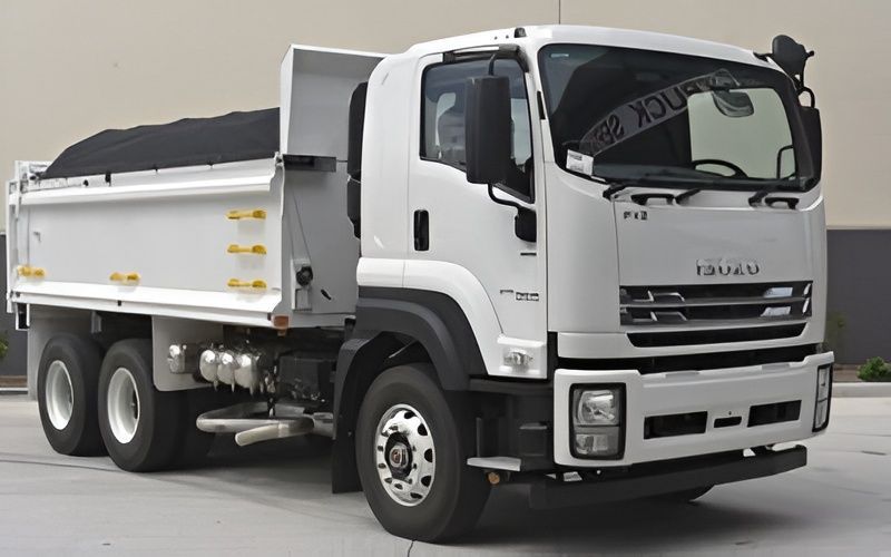 12-tonne Isuzu tipper truck for earthmoving and material transport in Sunshine Coast