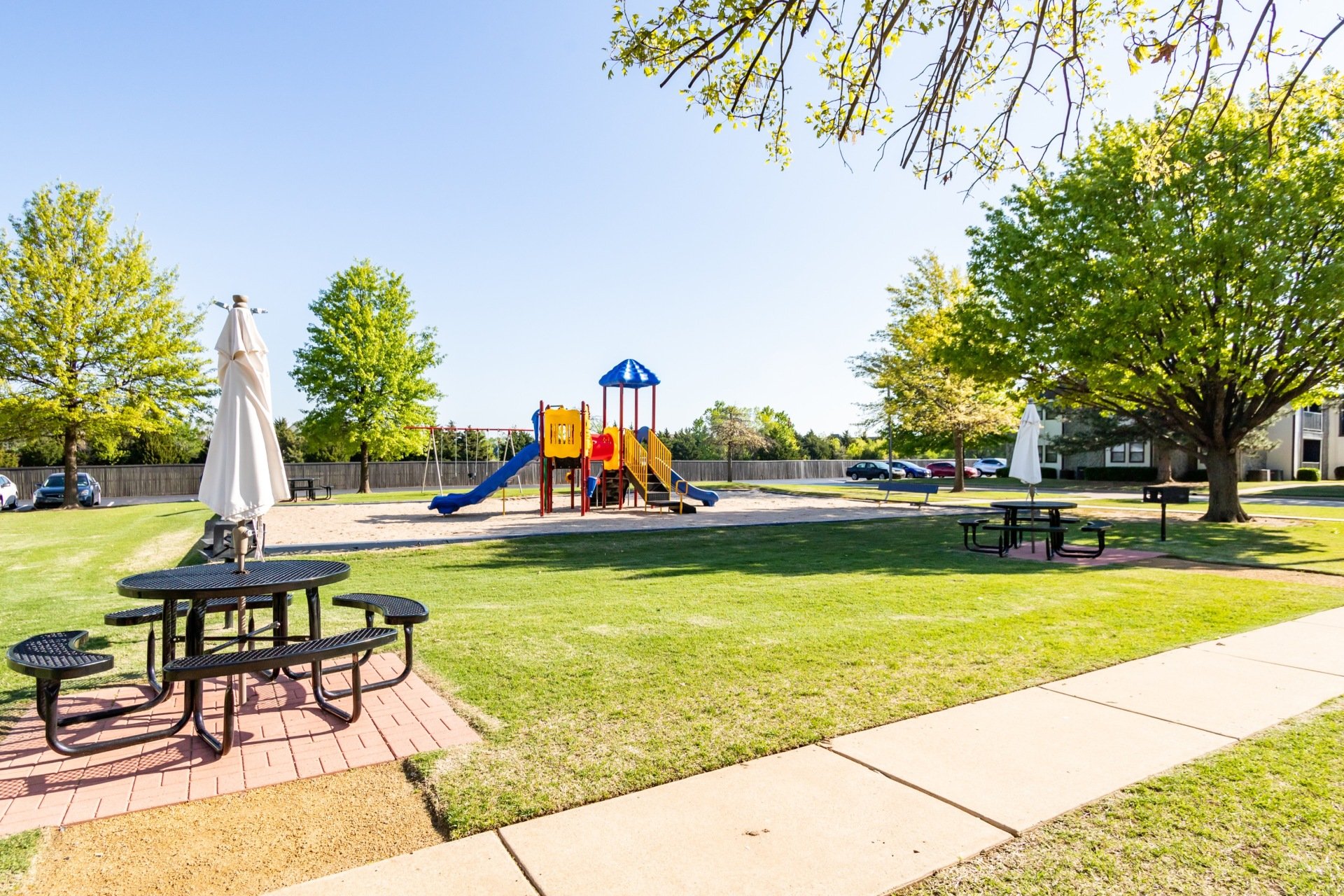 The Bryant Apartment Homes CMC Asset Management