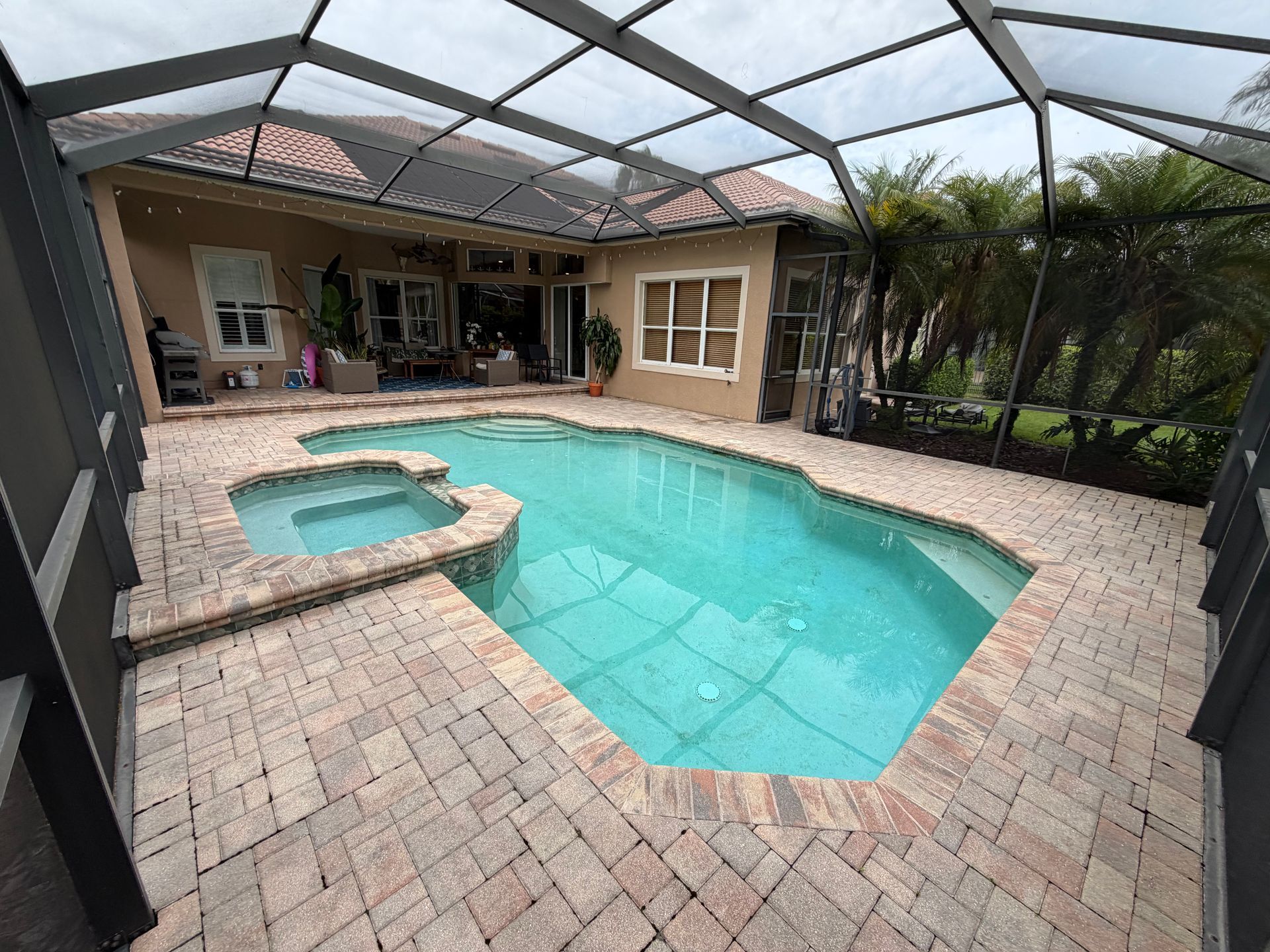 Paver cleaning in Waterchase Wild West Washing removes dirt, mold & stains, restoring pavers to a like new finish Call today!