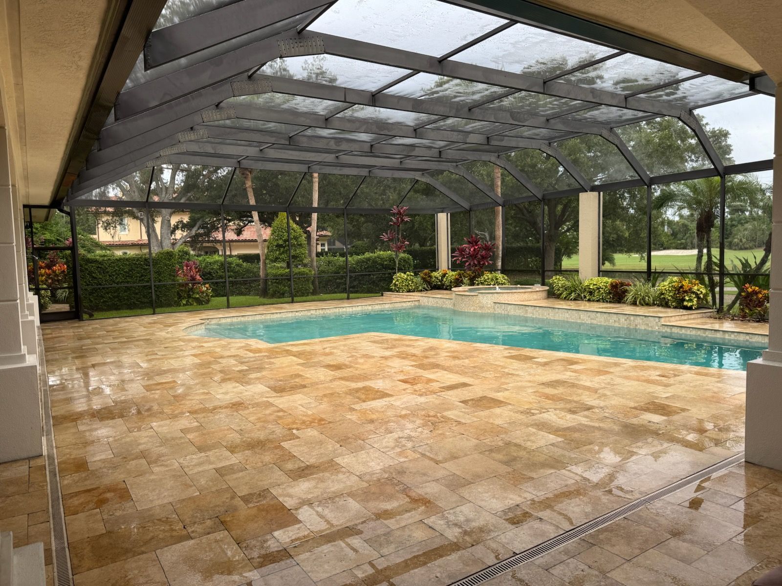 Pool Patio cleaning in Avila.