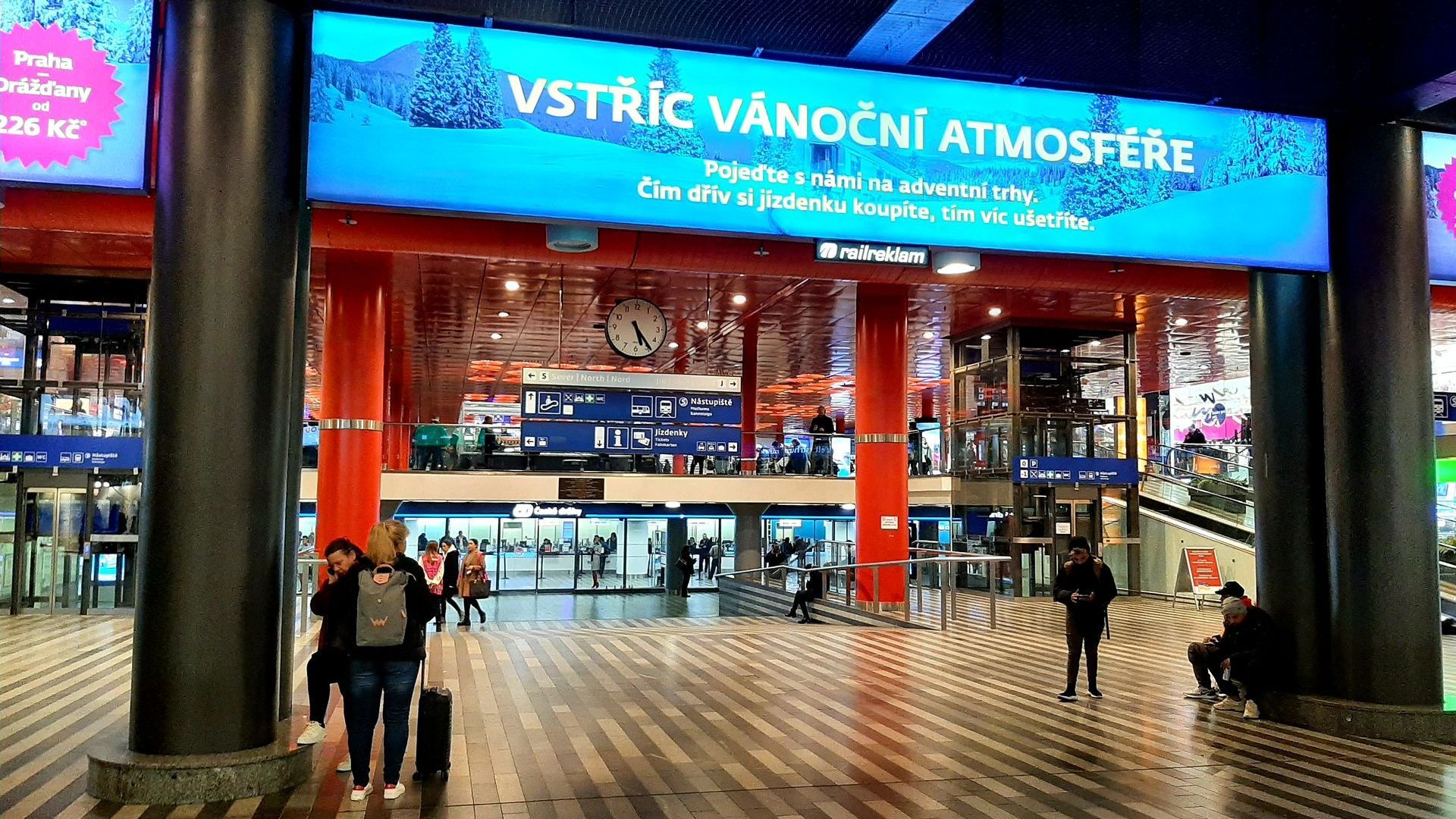 Hauptbahnhof Prag Hauptbahnhof Prag - Halle