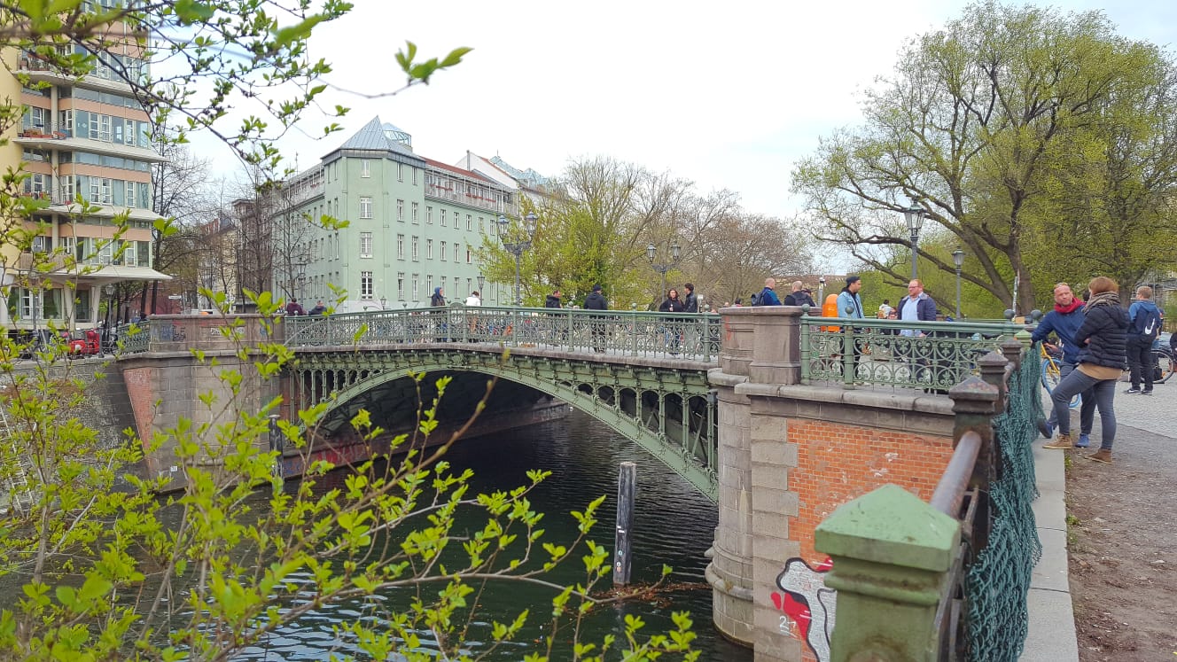 Admiralbrücke Berlin Sehenswürdigkeiten Stadt Kreuzberg Admiralbrücke