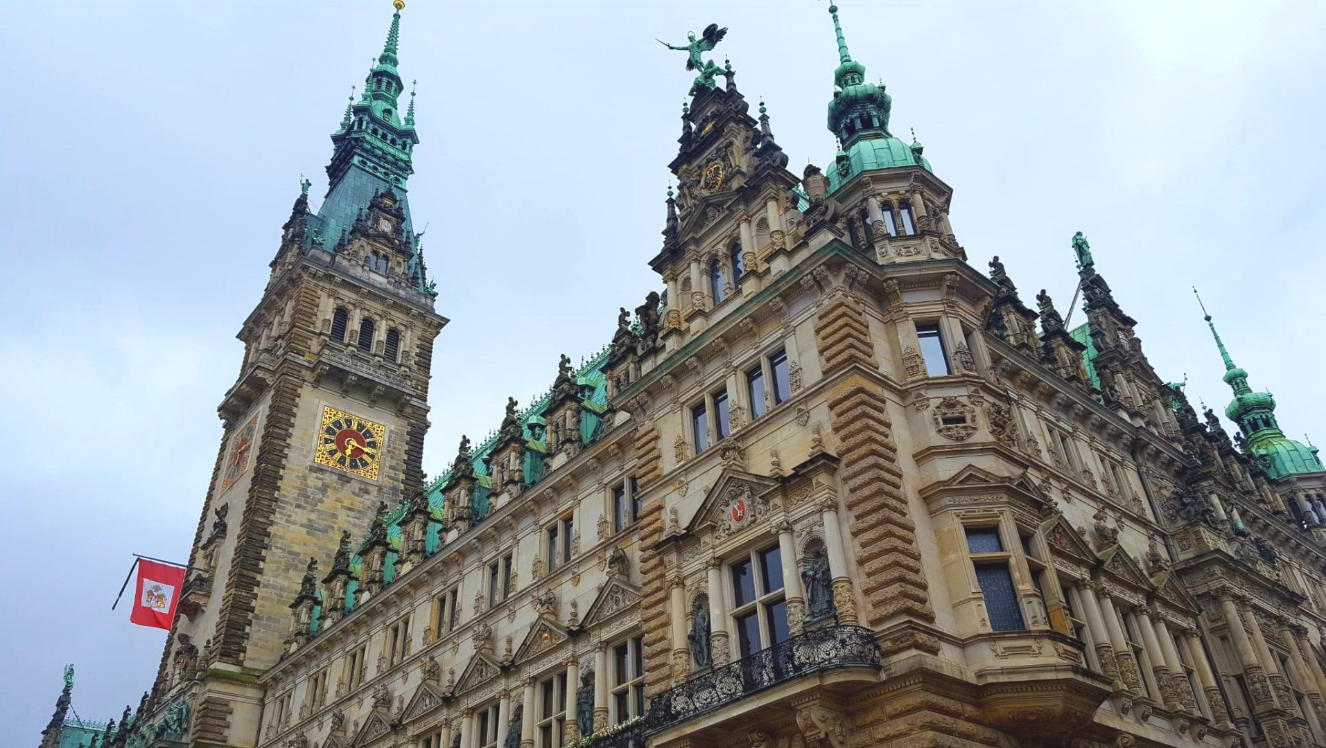 Das Hamburger Rathaus Das Hamburger Rathaus. Hamburg Sehenswürdigkeiten