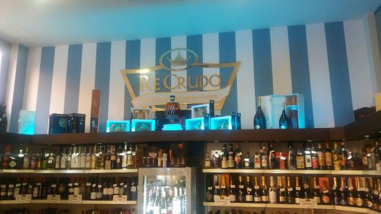 re crudo bistrot caffetteria