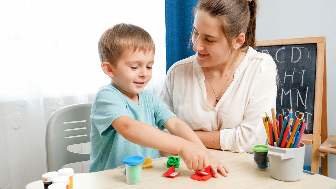 Assistente all'infanzia