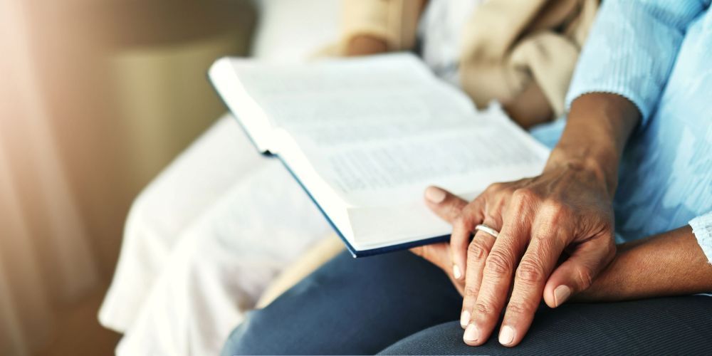 couple reading bible