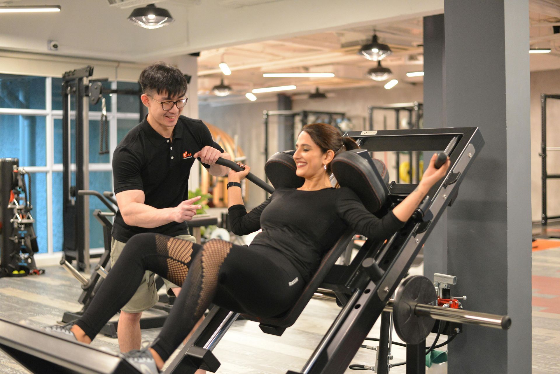 Real home gym owners share what they actually chose for leg press and hack squat machines—plus comfo
